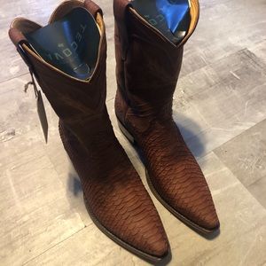 Tecovas “The Barrett” Brick Python Boots.
